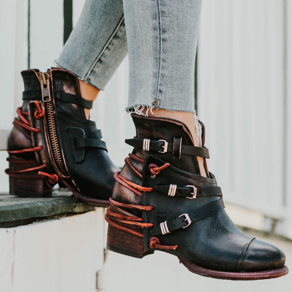 Freebird by Steve Madden Crue Boots
